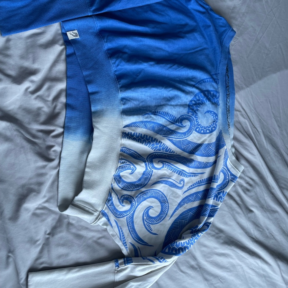 crop top sweater sold in florida